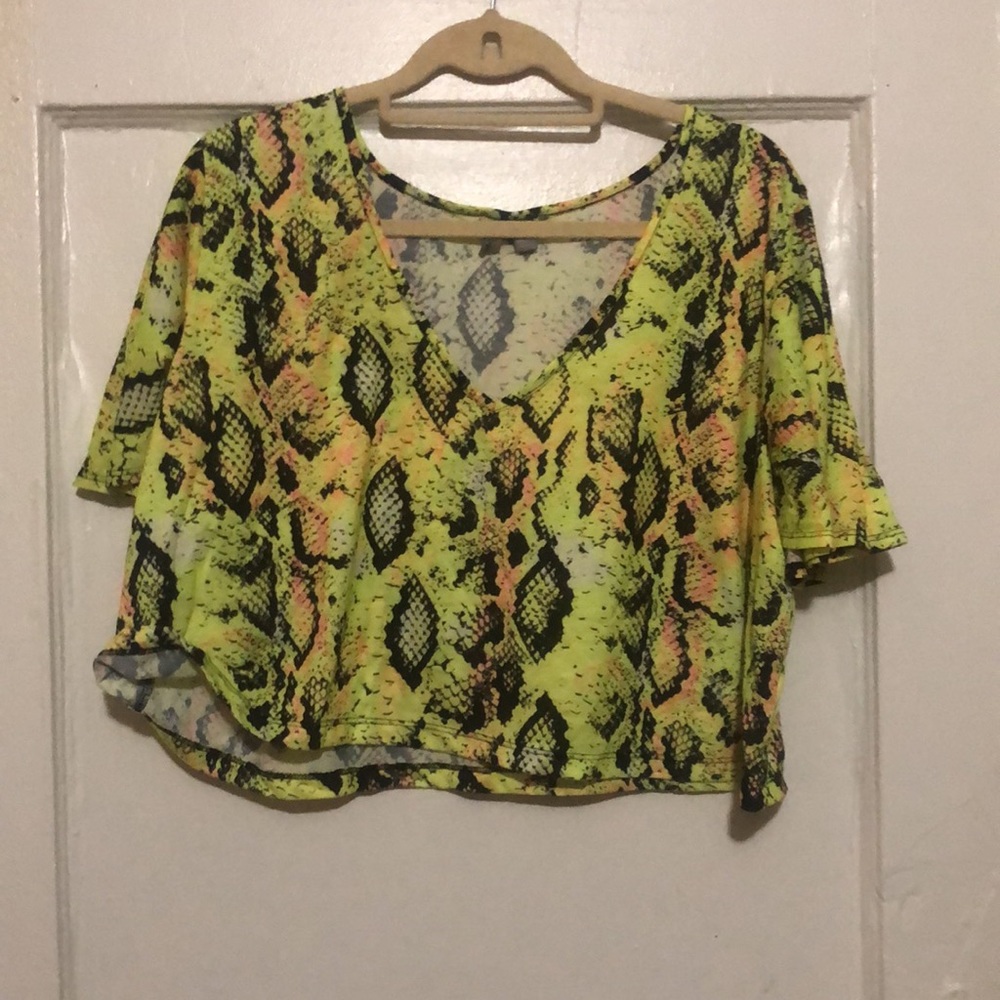 Yellow snakeskin short set (TOP ONLY)